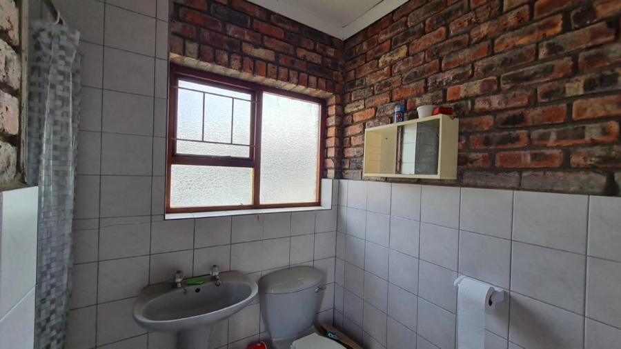 2 Bedroom Property for Sale in Dana Bay Western Cape